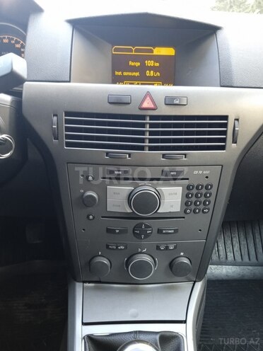 Opel Astra 2006, 182,532 km - 1.3 л - Bakı