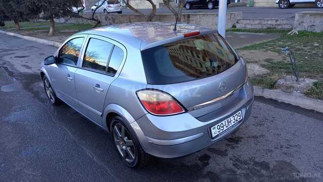 Opel Astra 2005, 300,000 km - 1.4 л - Bakı