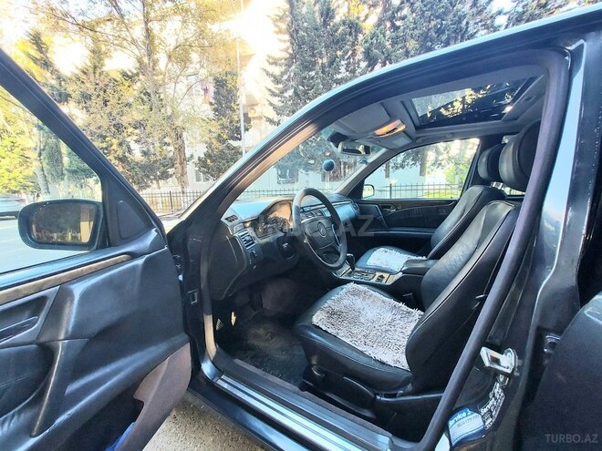 Mercedes E 240 1998, 252,000 km - 2.4 l - Sumqayıt