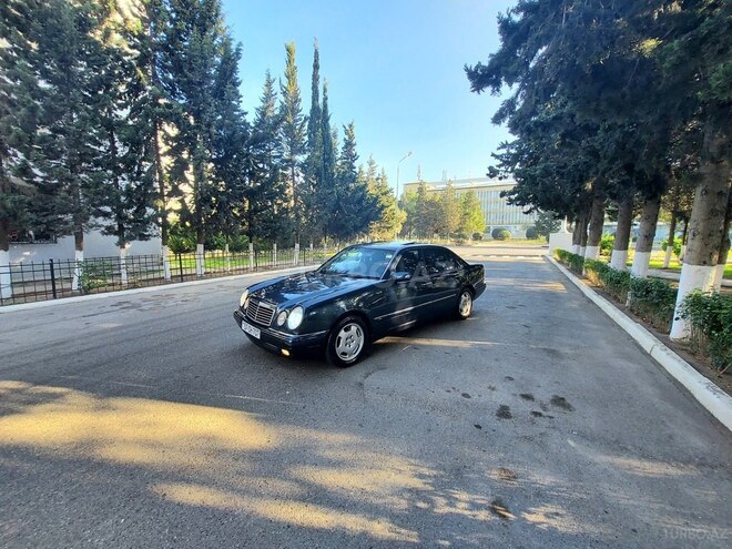 Mercedes E 240 1998, 252,000 km - 2.4 l - Sumqayıt