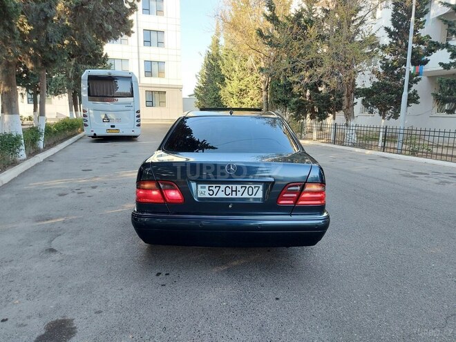 Mercedes E 240 1998, 252,000 km - 2.4 l - Sumqayıt