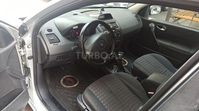 Renault Megane 2006, 230,000 km - 1.5 l - Bakı
