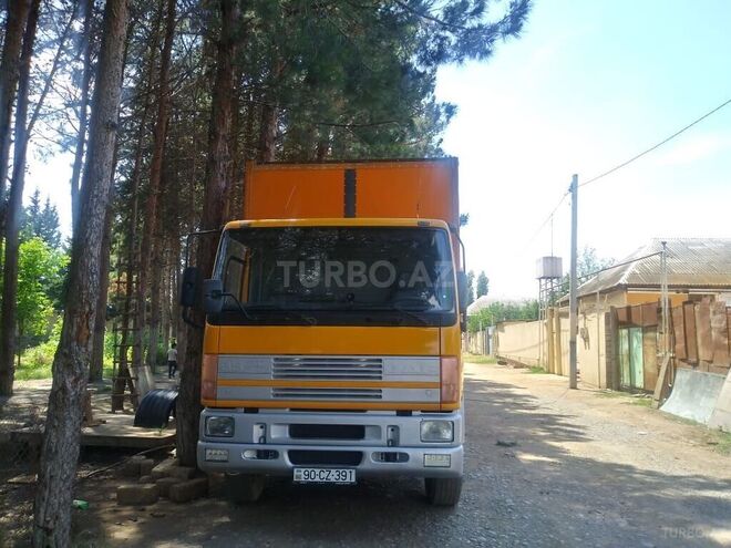 DAF  1993, 330,000 km - 11.0 л - Bakı