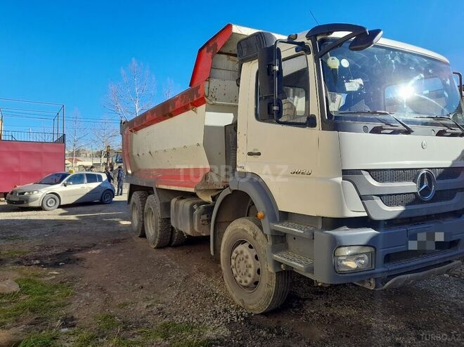 Mercedes  2012, 118,000 km - 12.0 l - Sumqayıt