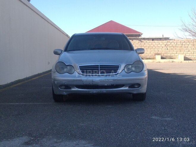 Mercedes C 240 2000, 341,000 km - 2.6 l - Sumqayıt