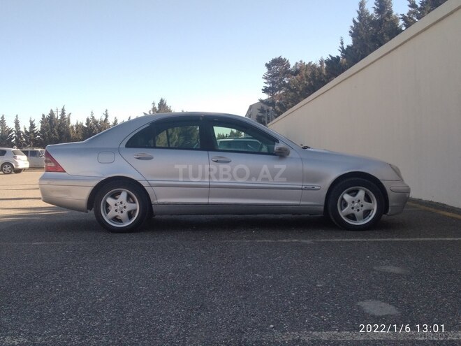 Mercedes C 240 2000, 341,000 km - 2.6 l - Sumqayıt