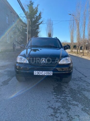 Mercedes ML 320 2000, 333,000 km - 3.2 л - Sumqayıt