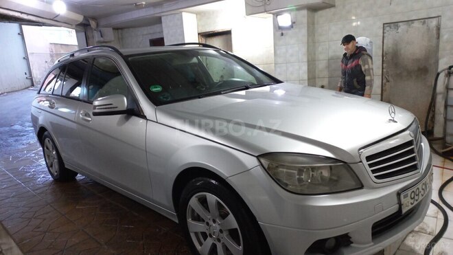 Mercedes C 220 2008, 302,000 km - 2.2 l - Bakı