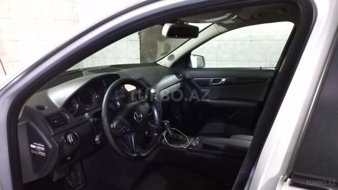 Mercedes C 220 2008, 302,000 km - 2.2 l - Bakı