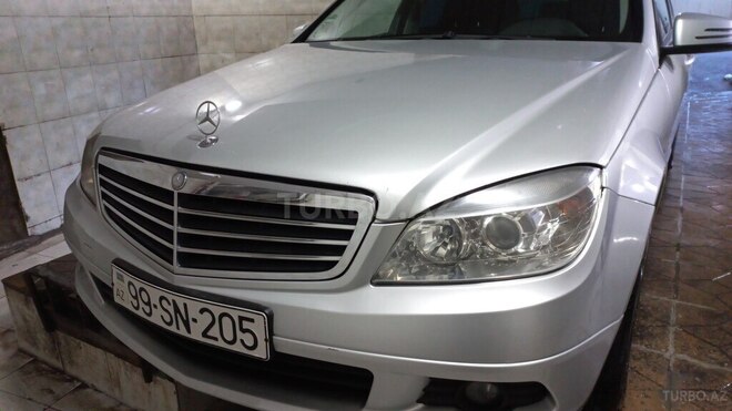 Mercedes C 220 2008, 302,000 km - 2.2 l - Bakı