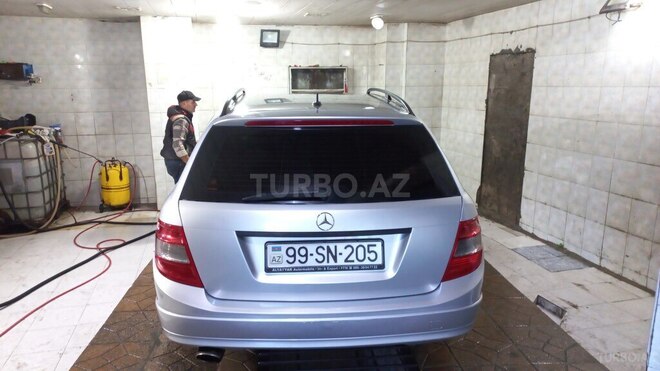 Mercedes C 220 2008, 302,000 km - 2.2 l - Bakı