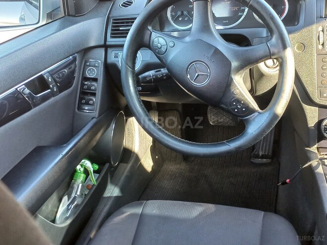 Mercedes C 220 2008, 302,000 km - 2.2 l - Bakı