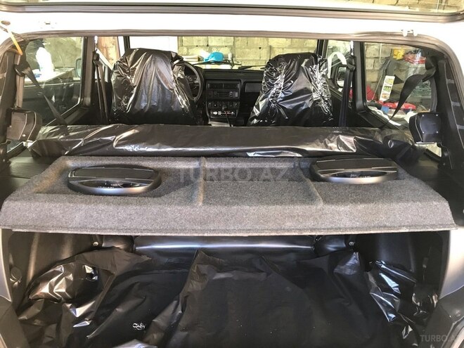 LADA (VAZ) Niva 2015, 129,000 km - 1.7 л - Quba