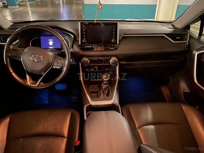 Toyota RAV4 2020, 27,000 km - 2.0 l - Bakı