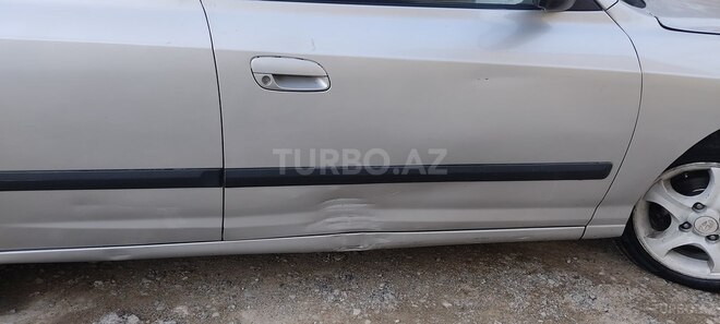 Hyundai Elantra 2001, 280,000 km - 2.0 l - Sumqayıt