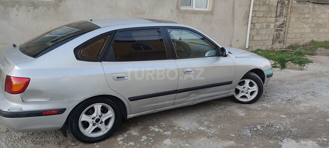 Hyundai Elantra 2001, 280,000 km - 2.0 l - Sumqayıt