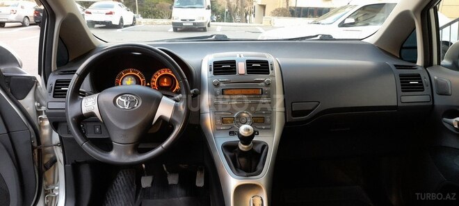 Toyota Auris 2007, 187,000 km - 1.4 l - Bakı