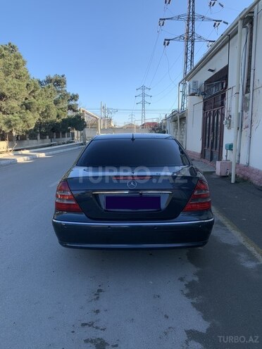 Mercedes E 240 2002, 255,000 km - 2.6 л - Bakı