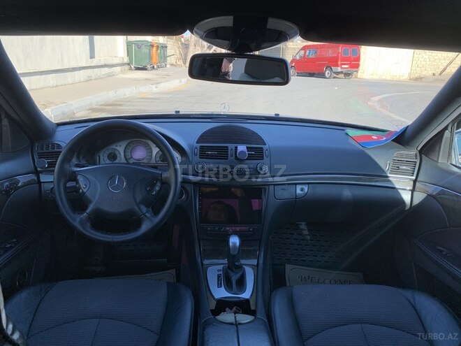 Mercedes E 240 2002, 255,000 km - 2.6 л - Bakı
