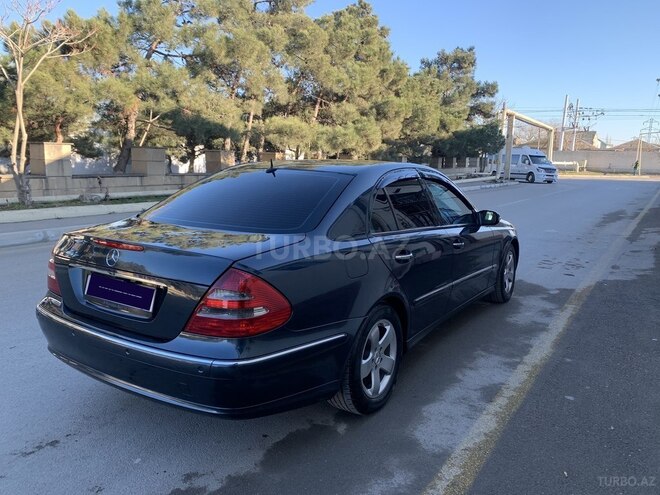 Mercedes E 240 2002, 255,000 km - 2.6 л - Bakı