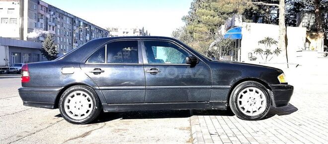 Mercedes C 230 1998, 350,000 km - 2.3 l - Bakı