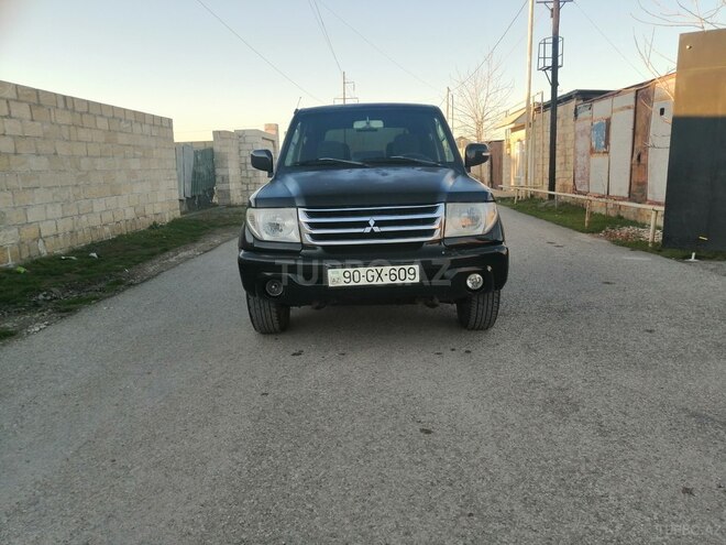Mitsubishi Pajero io 2004, 177,500 km - 1.8 l - Siyəzən
