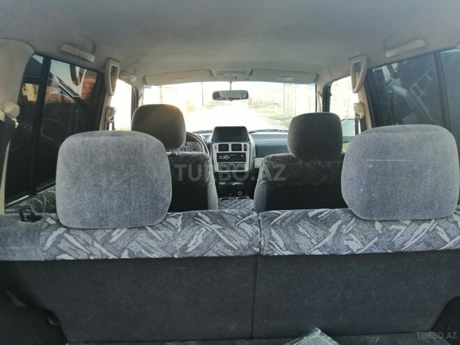 Mitsubishi Pajero io 2004, 177,500 km - 1.8 l - Siyəzən