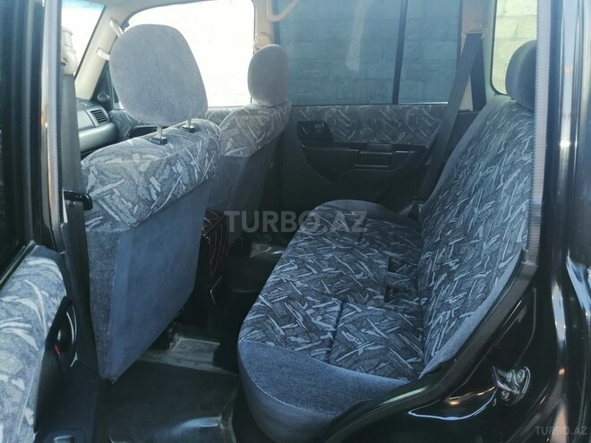 Mitsubishi Pajero io 2004, 177,500 km - 1.8 l - Siyəzən
