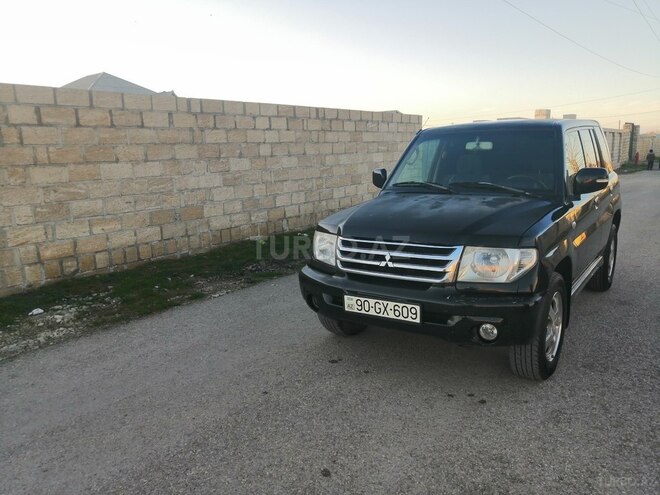 Mitsubishi Pajero io 2004, 177,500 km - 1.8 l - Siyəzən