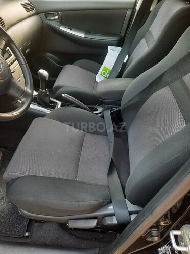 Toyota Corolla 2006, 148,000 km - 1.4 l - Bakı