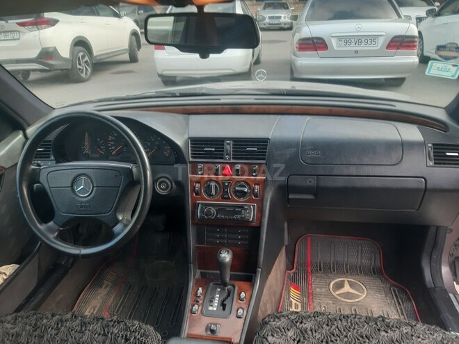 Mercedes C 180 1996, 280,000 km - 1.8 l - Bakı