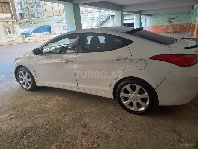 Hyundai Elantra 2011, 208,000 km - 1.8 l - Bakı