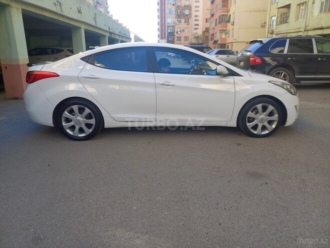 Hyundai Elantra 2011, 208,000 km - 1.8 l - Bakı