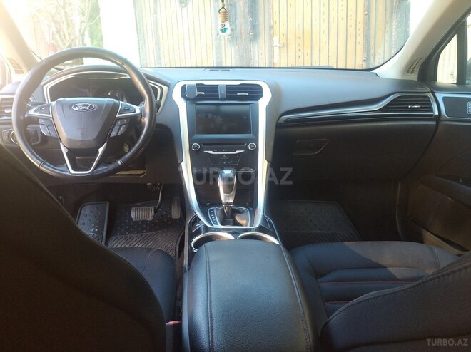 Ford Fusion 2013, 299,000 km - 1.6 л - Bakı