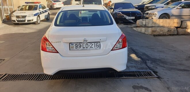 Nissan Sunny 2018, 133,000 km - 1.5 l - Bakı