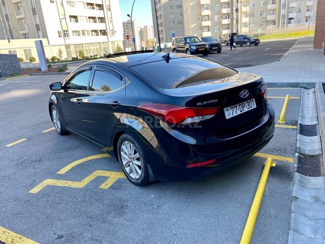Hyundai Elantra 2015, 113,300 km - 1.8 л - Bakı