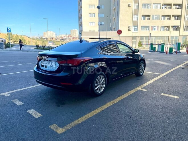 Hyundai Elantra 2015, 113,300 km - 1.8 л - Bakı