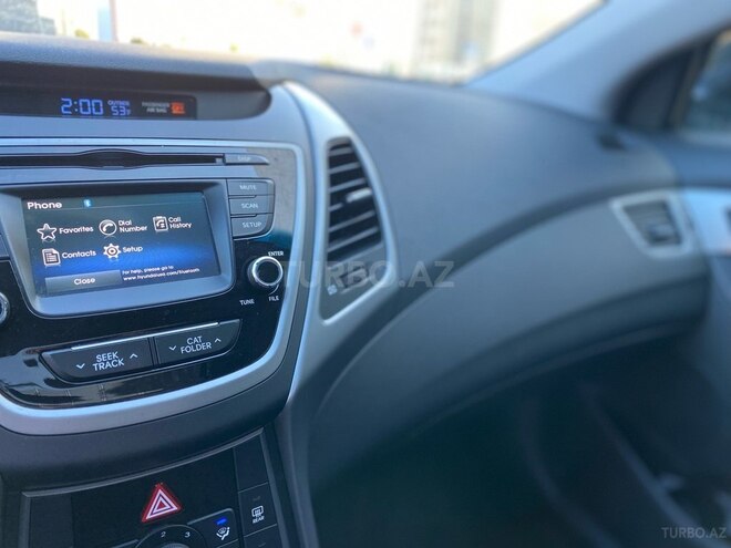Hyundai Elantra 2015, 113,300 km - 1.8 л - Bakı