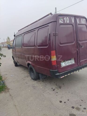 GAZ 2705 1998, 679,494 km - 2.5 l - Füzuli