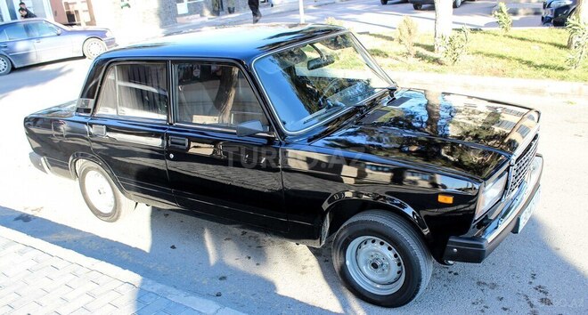 LADA (VAZ) 2107 2011, 88,000 km - 1.6 l - Bakı