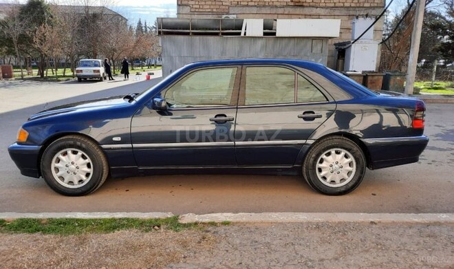 Mercedes C 230 1998, 203,000 km - 2.3 l - Bakı