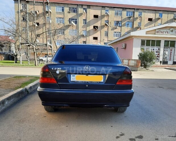Mercedes C 230 1998, 203,000 km - 2.3 l - Bakı