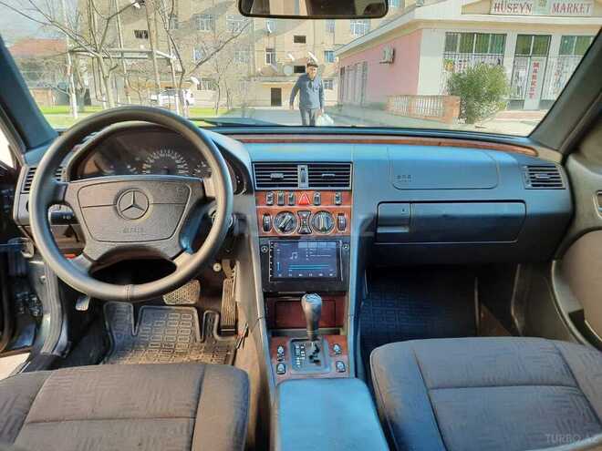Mercedes C 230 1998, 203,000 km - 2.3 l - Bakı
