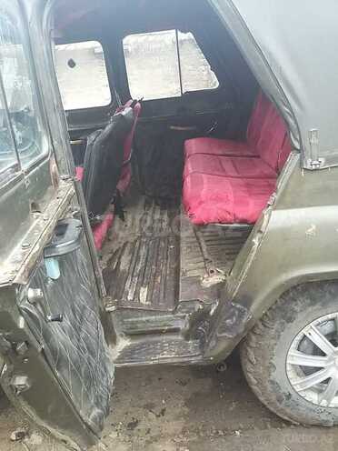 UAZ 469 1984, 300,000 km - 2.4 l - Gədəbəy
