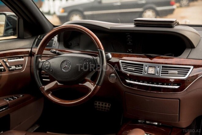 Mercedes S 500 2011, 133,000 km - 4.7 л - Bakı