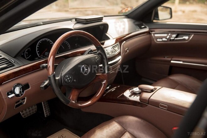 Mercedes S 500 2011, 133,000 km - 4.7 л - Bakı
