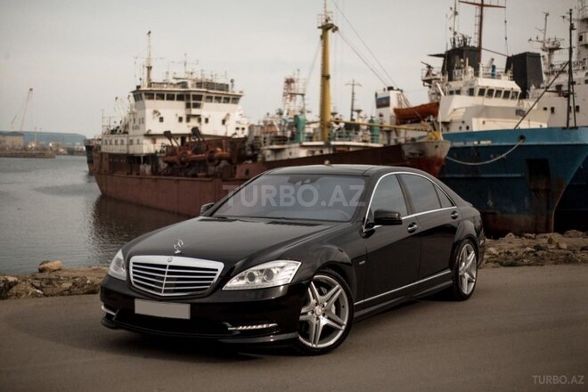 Mercedes S 500 2011, 133,000 km - 4.7 л - Bakı