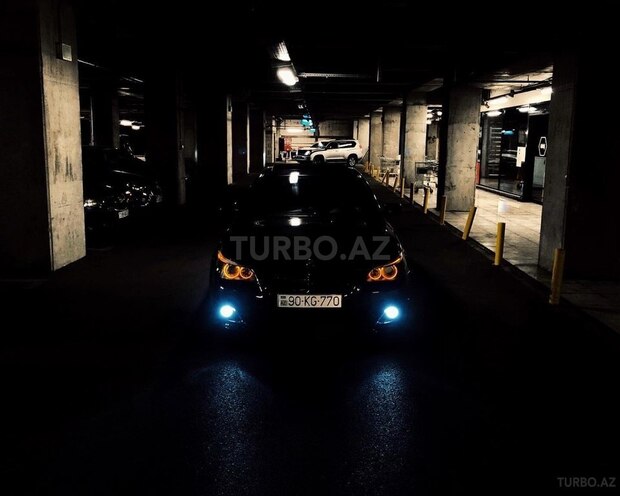 BMW 525 2005, 350,000 km - 2.5 l - Bakı