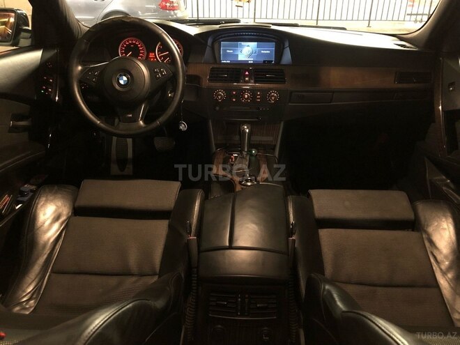 BMW 525 2005, 350,000 km - 2.5 l - Bakı