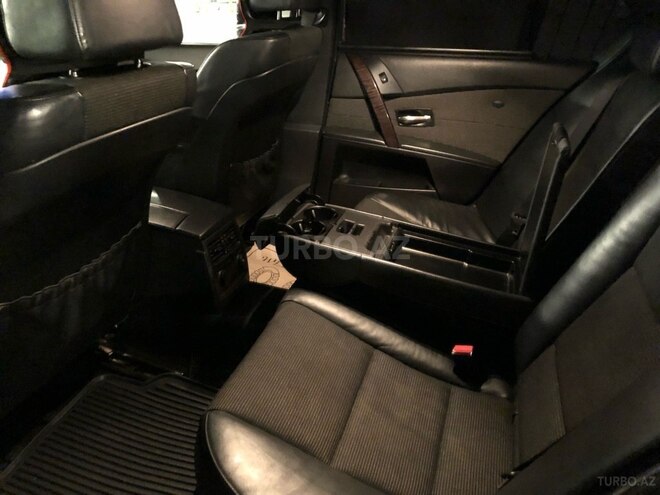 BMW 525 2005, 350,000 km - 2.5 l - Bakı